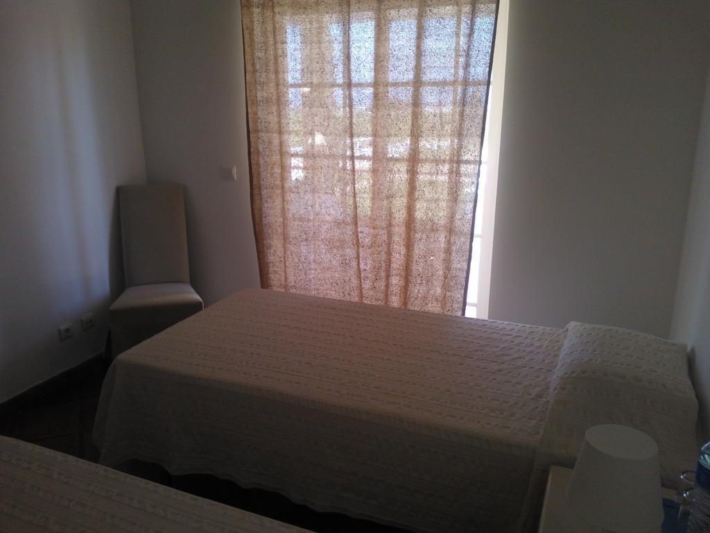 Quinta Da Moura Casa-De-Campo Guest House Тавира Стая снимка