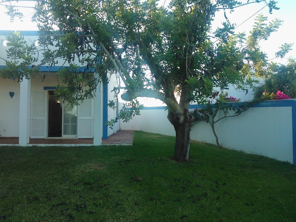Quinta Da Moura Casa-De-Campo Guest House Тавира Стая снимка