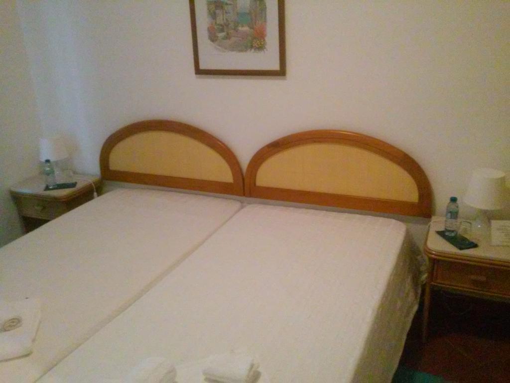 Quinta Da Moura Casa-De-Campo Guest House Тавира Екстериор снимка