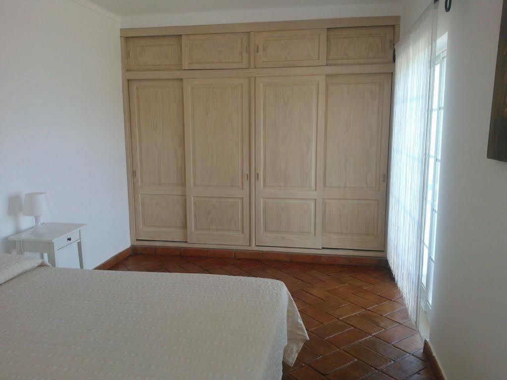 Quinta Da Moura Casa-De-Campo Guest House Тавира Екстериор снимка