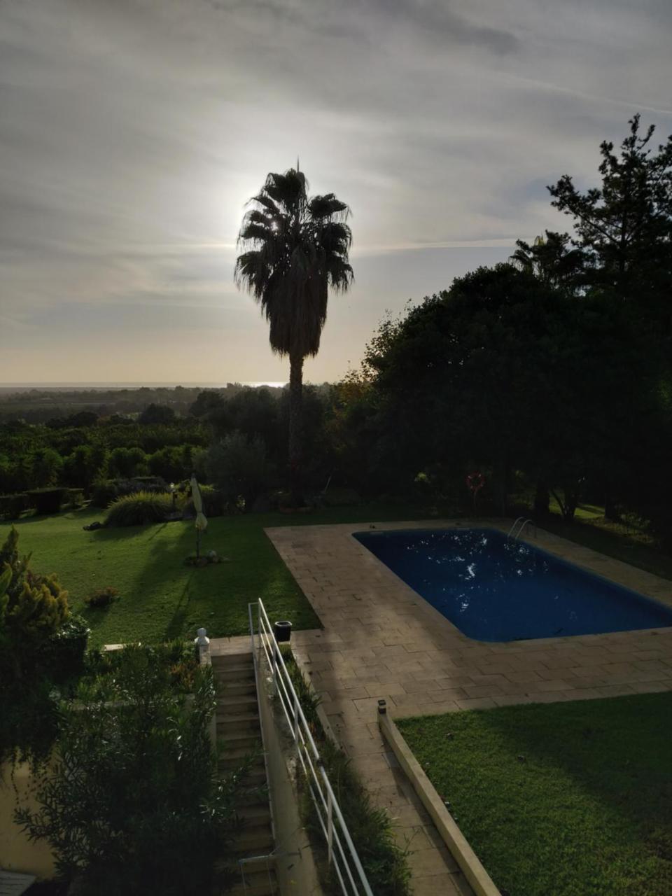 Quinta Da Moura Casa-De-Campo Guest House Тавира Екстериор снимка